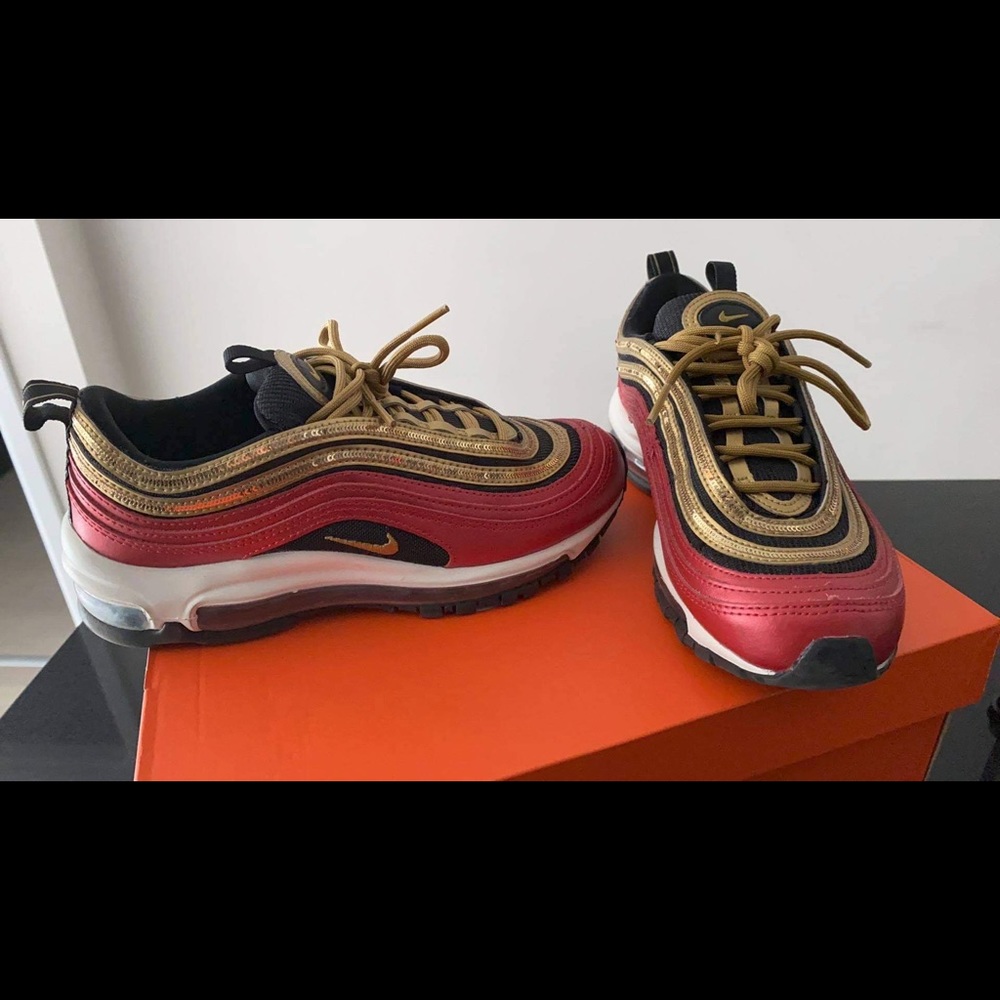 Nike 97’ red/black/gold